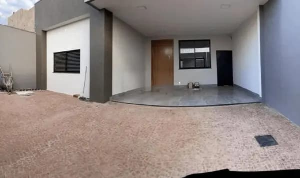 Casa à venda no bairro Alto Umuarama em Uberlândia/MG
