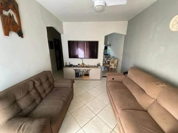 Casa à venda no bairro Presidente Roosevelt em Uberlândia/MG