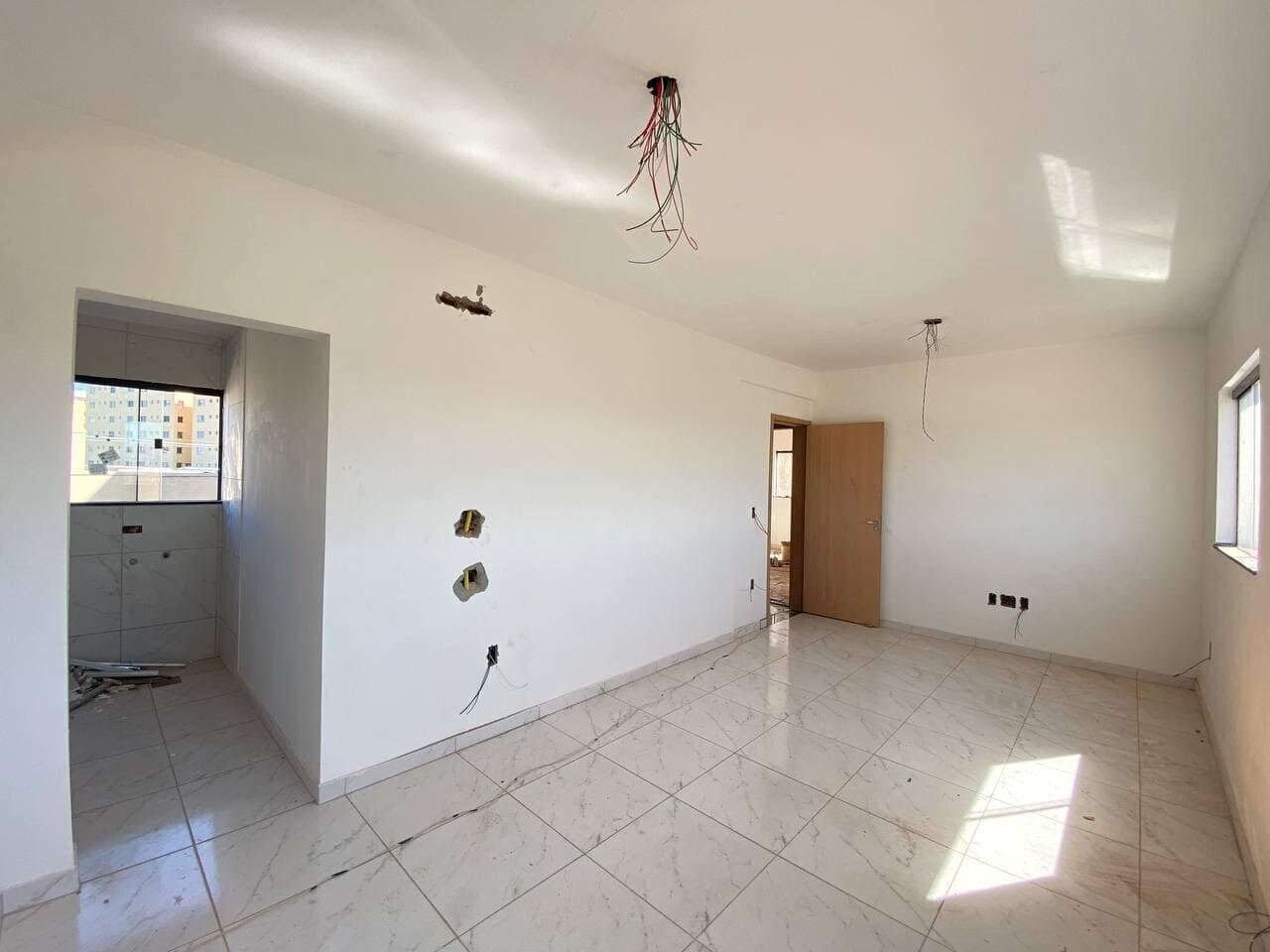 Apartamento à venda no bairro Jardim Patrícia em Uberlândia/MG