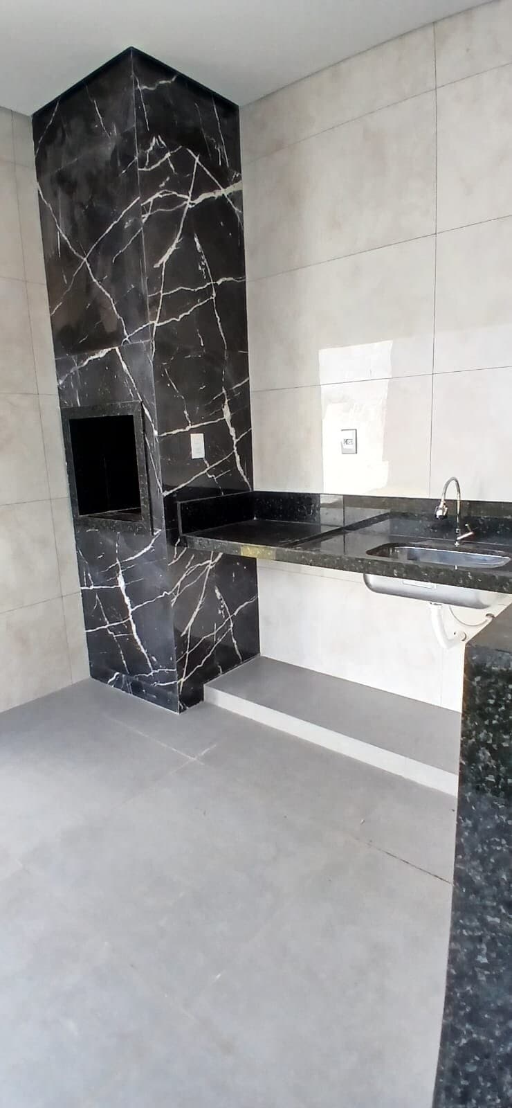 Casa à venda no bairro Santa Rosa em Uberlândia/MG