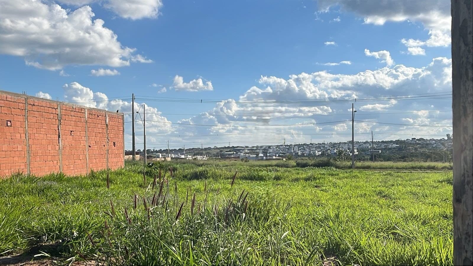 Terreno à venda no bairro Laranjeiras em Uberlândia/MG