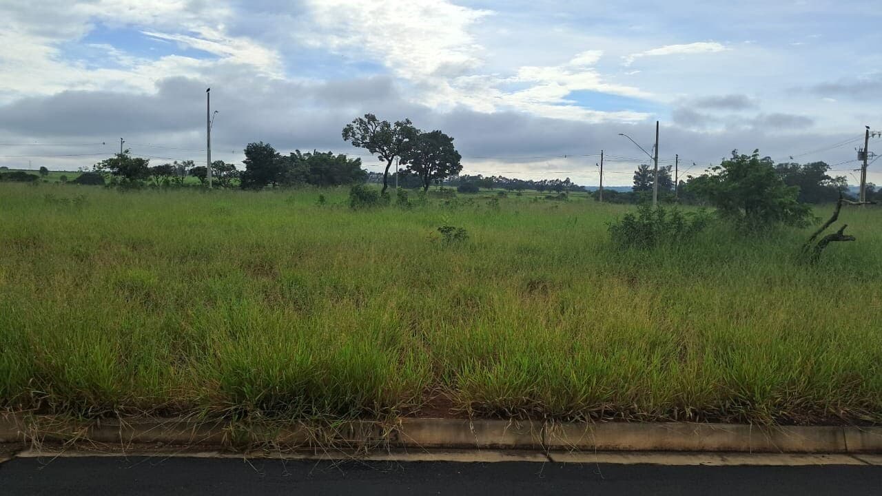 Terreno à venda no bairro Gsp Life Arts em Uberlândia/MG