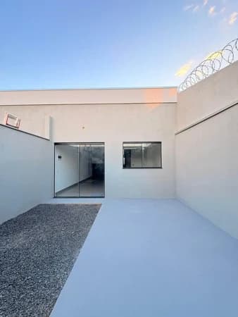 Casa à venda no bairro Laranjeiras em Uberlândia/MG