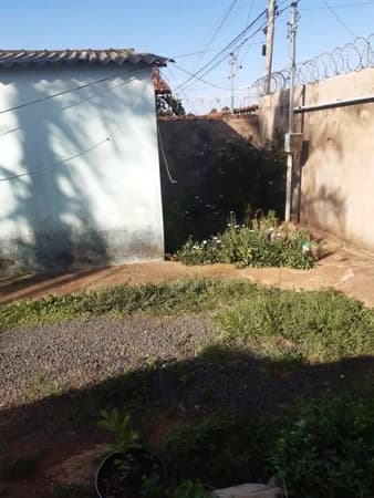 Casa à venda no bairro Residencial Parque Das Árvores em Nova Ponte/MG
