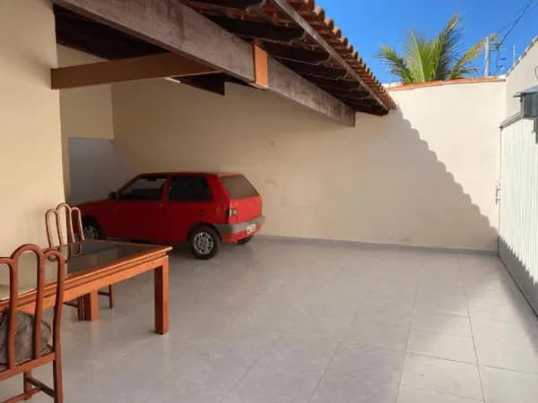 Casa à venda no bairro Alto Umuarama em Uberlândia/MG