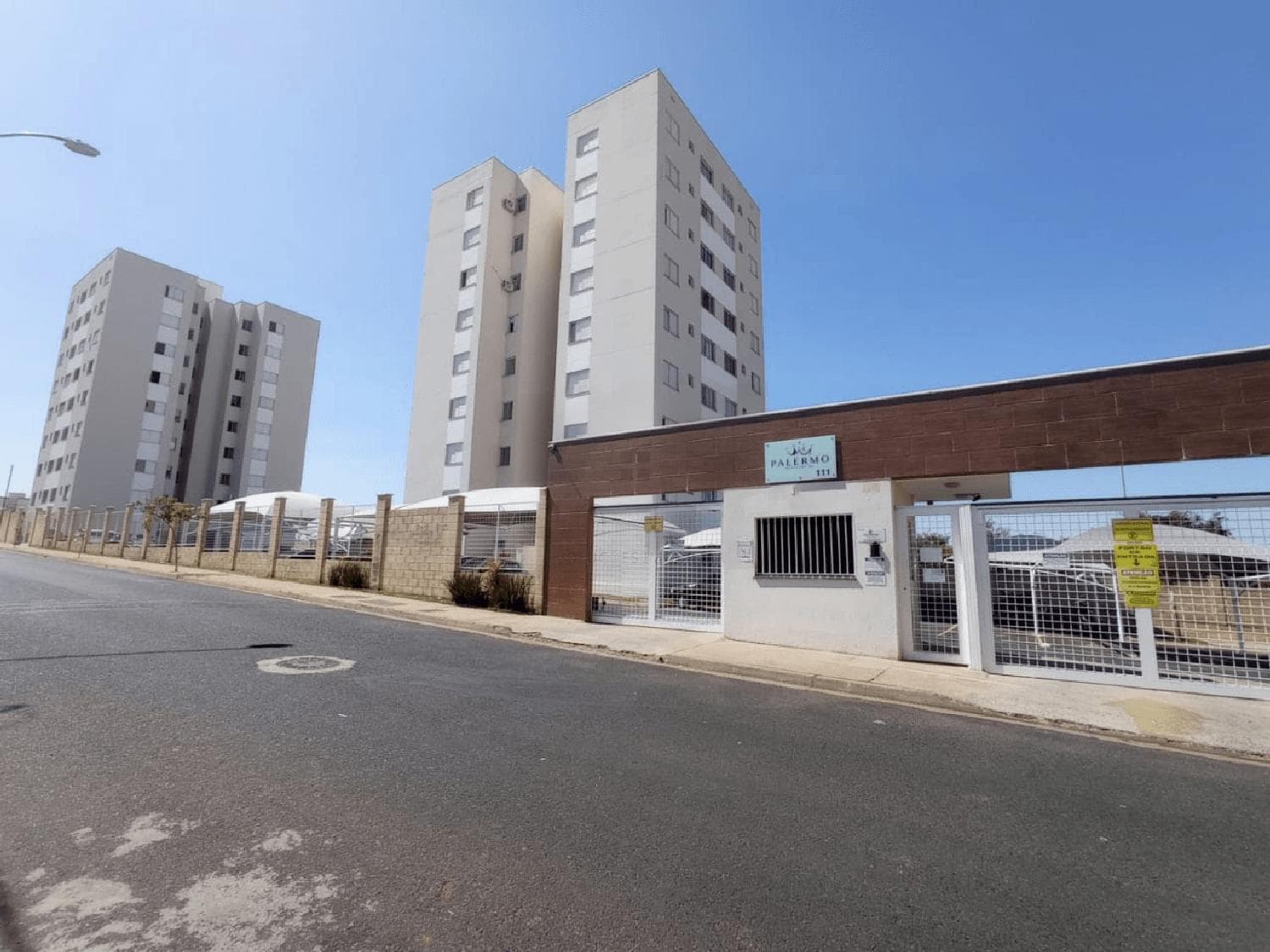 Apartamento à venda no bairro Jardim Holanda em Uberlândia/MG