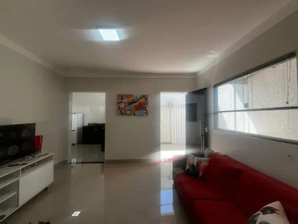 Casa à venda no bairro Segismundo Pereira em Uberlândia/MG
