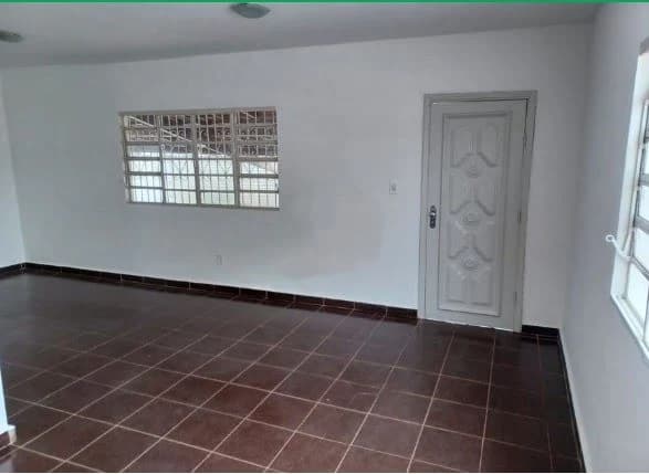 Casa à venda no bairro Vigilato Pereira em Uberlândia/MG