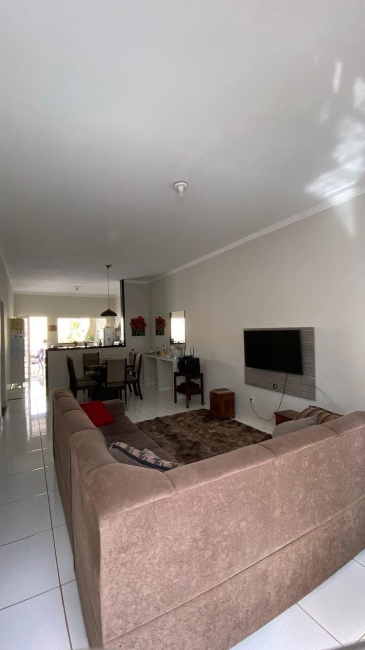 Casa à venda no bairro Laranjeiras em Uberlândia/MG