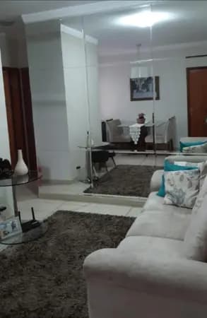 Apartamento à venda no bairro Jardim Holanda em Uberlândia/MG