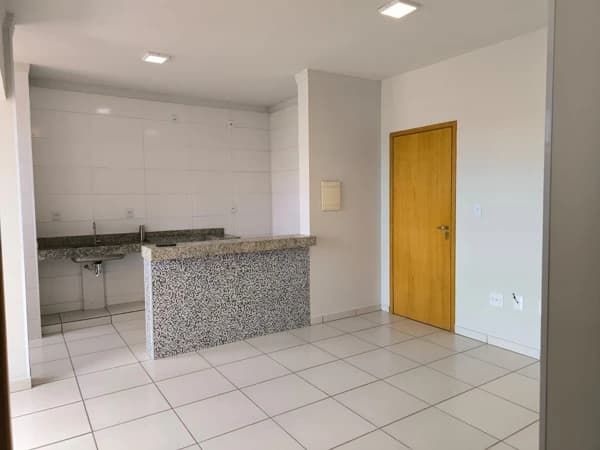 Apartamento à venda no bairro Luizote de Freitas em Uberlândia/MG