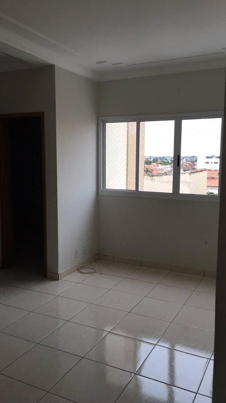 Apartamento à venda no bairro Minas Gerais em Uberlândia/MG
