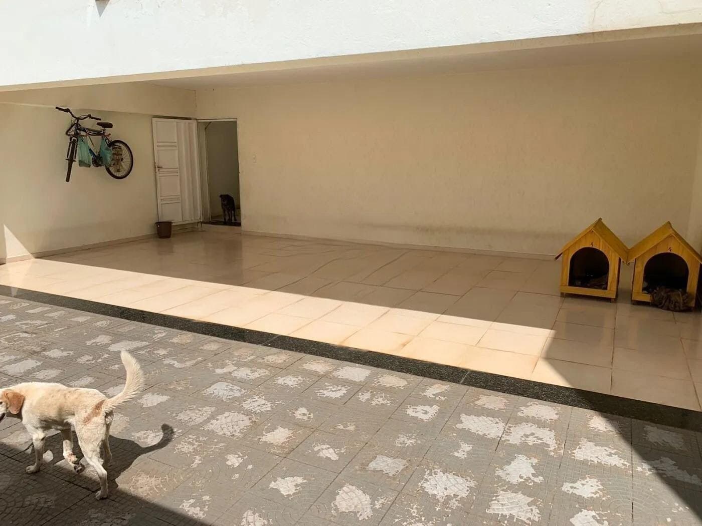 Casa à venda no bairro Osvaldo Rezende em Uberlândia/MG