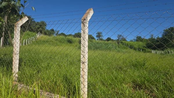 Terreno à venda no bairro Represa De Miranda 4 em Uberlândia/MG