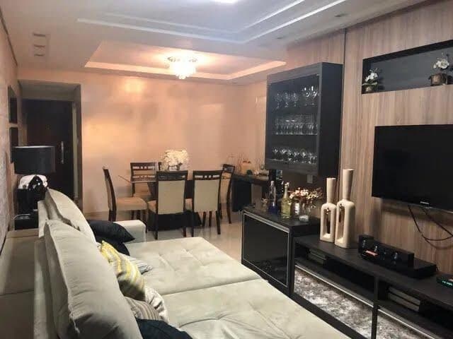 Apartamento à venda no bairro Santa Mônica em Uberlândia/MG