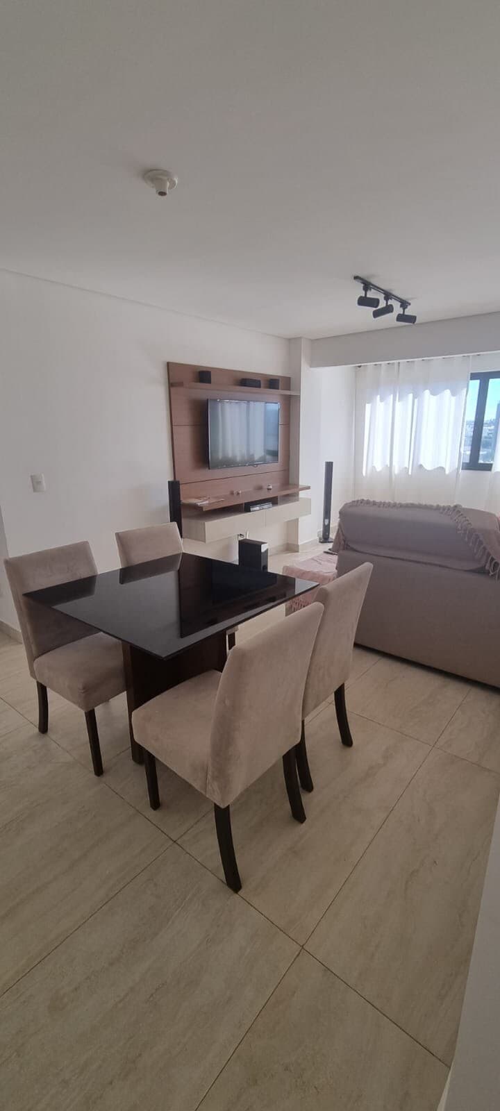 Apartamento à venda no bairro Cazeca em Uberlândia/MG