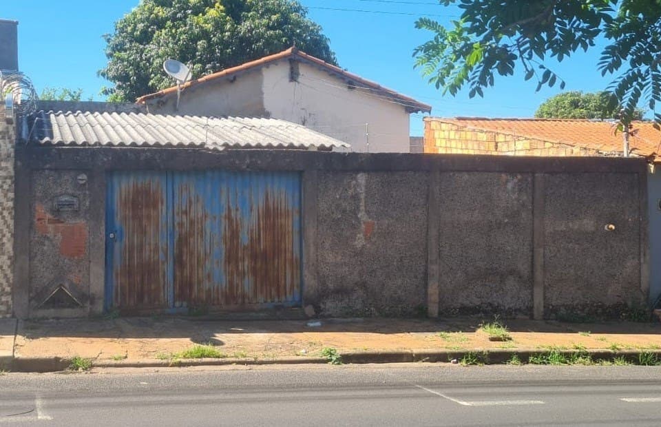 Terreno à venda no bairro Laranjeiras em Uberlândia/MG