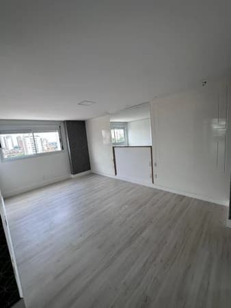 Apartamento à venda no bairro Osvaldo Rezende em Uberlândia/MG