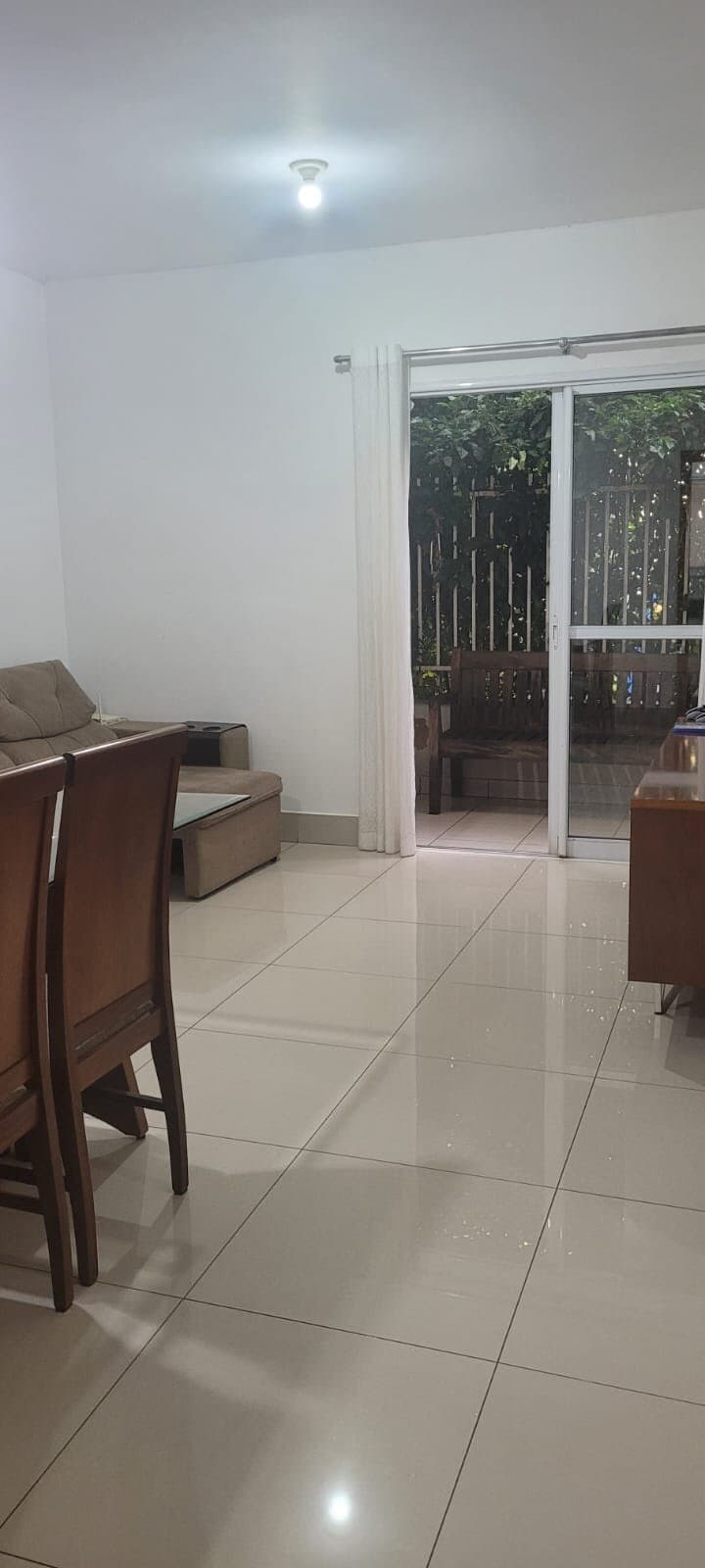 Apartamento à venda no bairro Presidente Roosevelt em Uberlândia/MG
