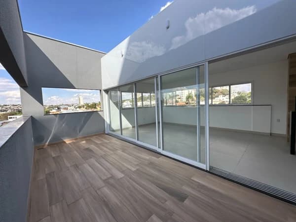 Apartamento à venda no bairro Patrimônio em Uberlândia/MG