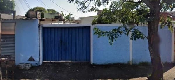 Terreno à venda no bairro Presidente Roosevelt em Uberlândia/MG