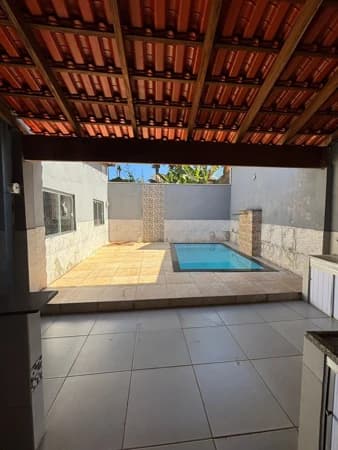 Casa à venda no bairro Jardim Europa em Uberlândia/MG