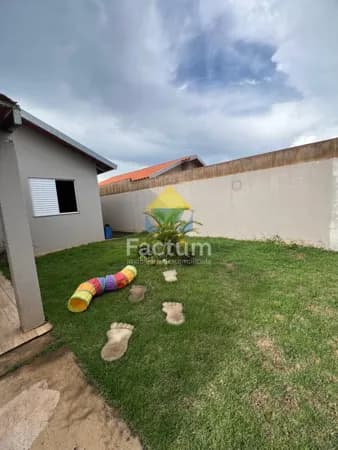 Casa em Uberlândia - Residencial Fruta do Conde
