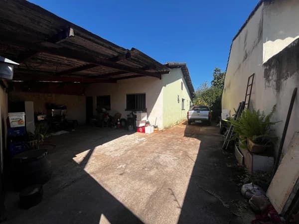 Casa à venda no bairro Taiaman em Uberlândia/MG
