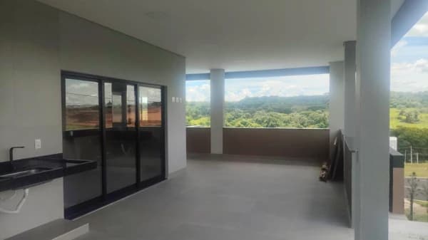 Casa à venda no bairro Granja Marileusa em Uberlândia/MG