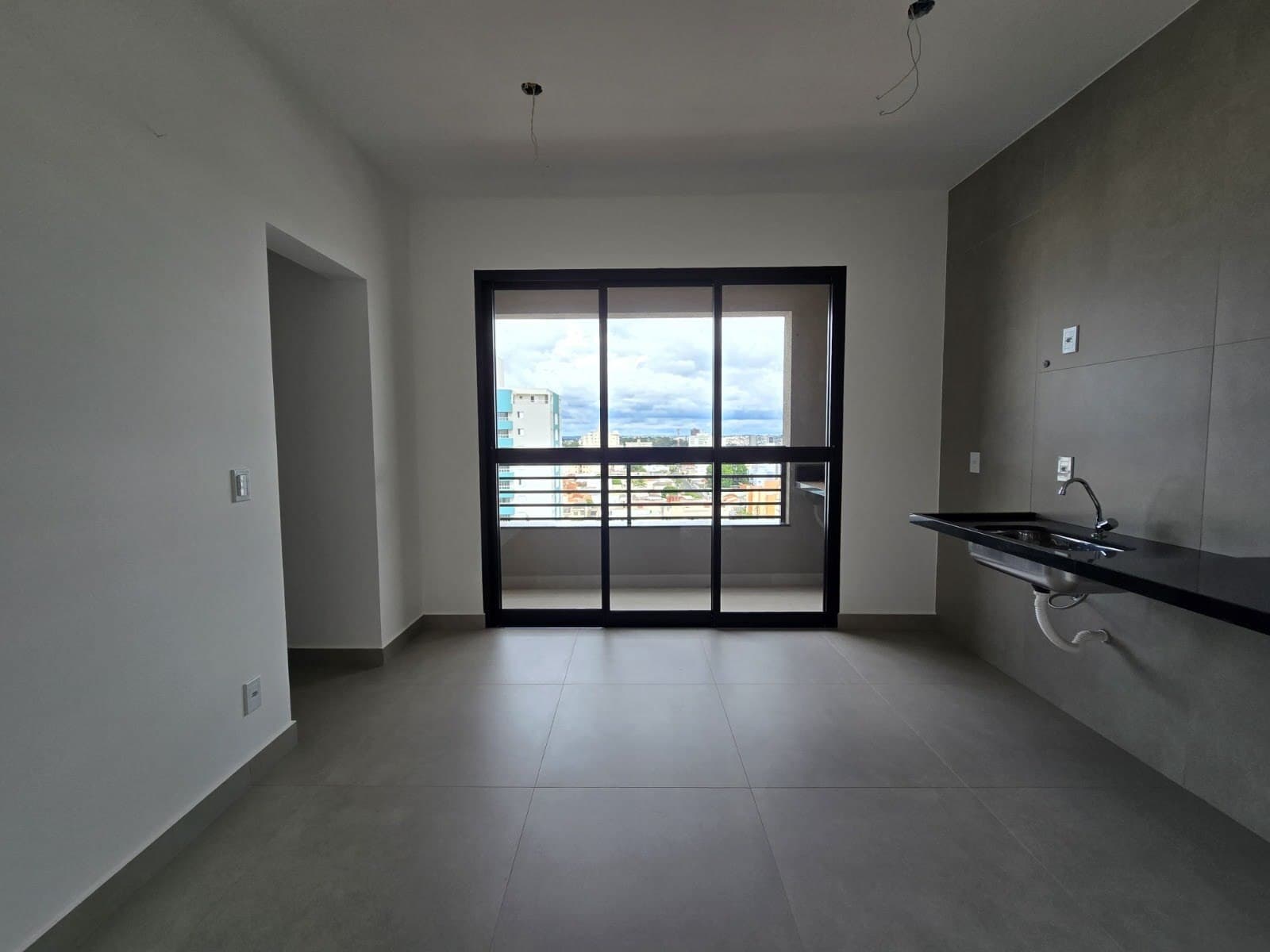 Apartamento à venda no bairro Saraiva em Uberlândia/MG
