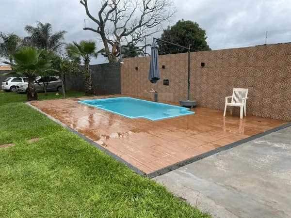 Casa à venda no bairro Área Rural de Uberlândia em Uberlândia/MG