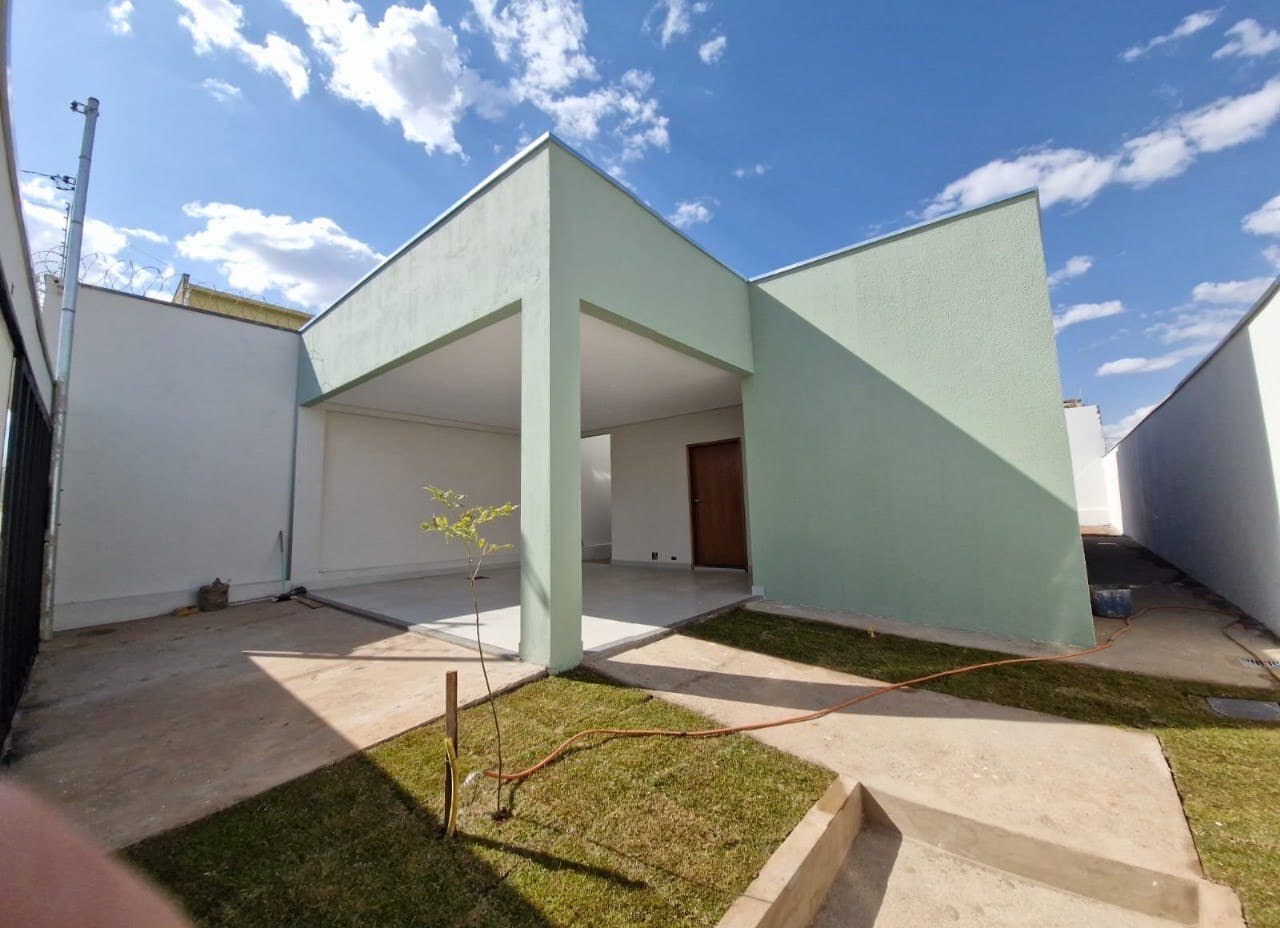 Casa à venda no bairro Gávea Sul em Uberlândia/MG
