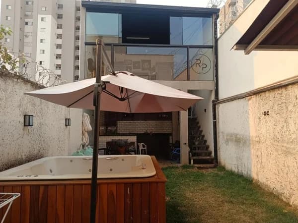 Casa à venda no bairro Laranjeiras em Uberlândia/MG