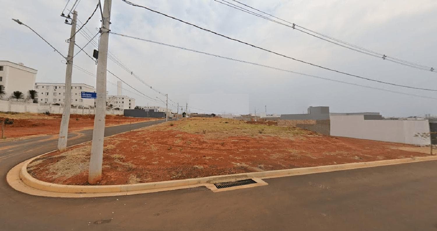 Terreno à venda no bairro Quinta Alto Umuarama em Uberlândia/MG