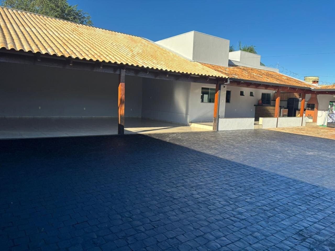 Casa à venda no bairro Chácaras Tubalina e Quartel em Uberlândia/MG