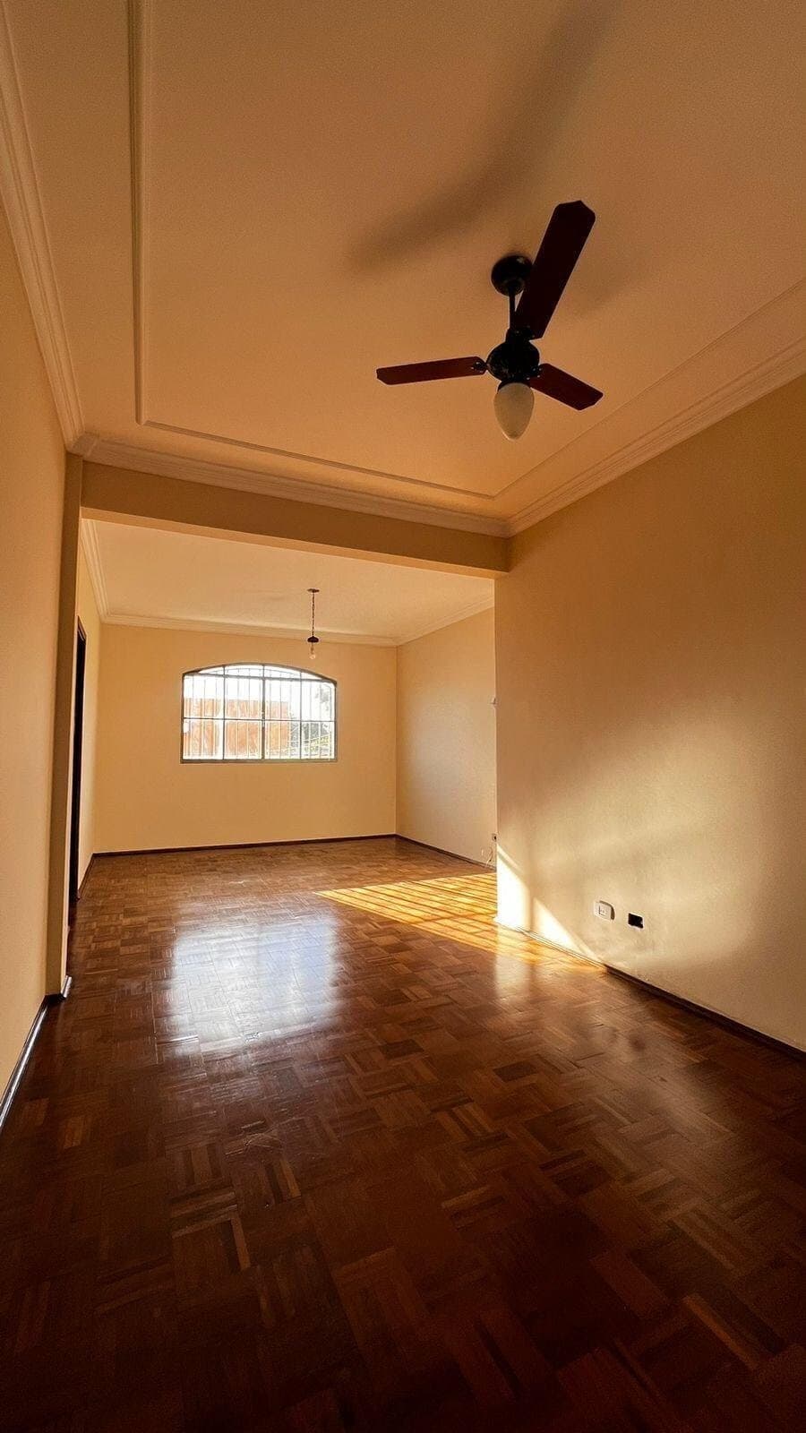 Apartamento à venda no bairro Daniel Fonseca em Uberlândia/MG