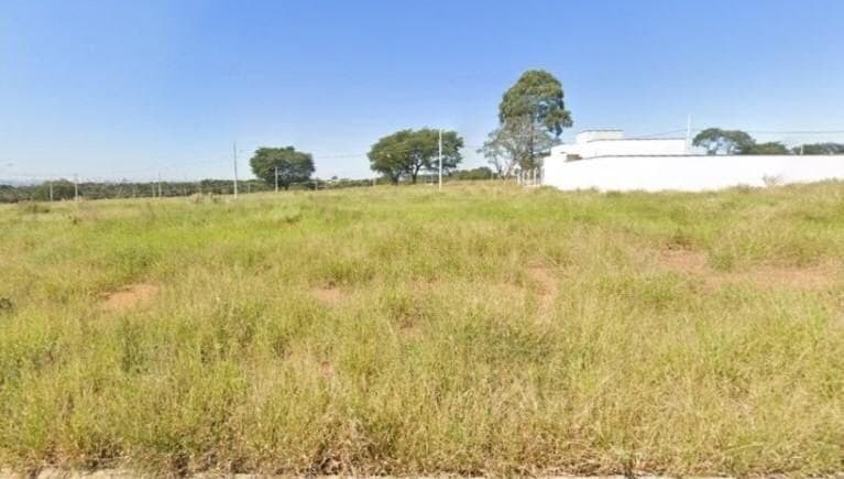Terreno à venda no bairro Mansour em Uberlândia/MG