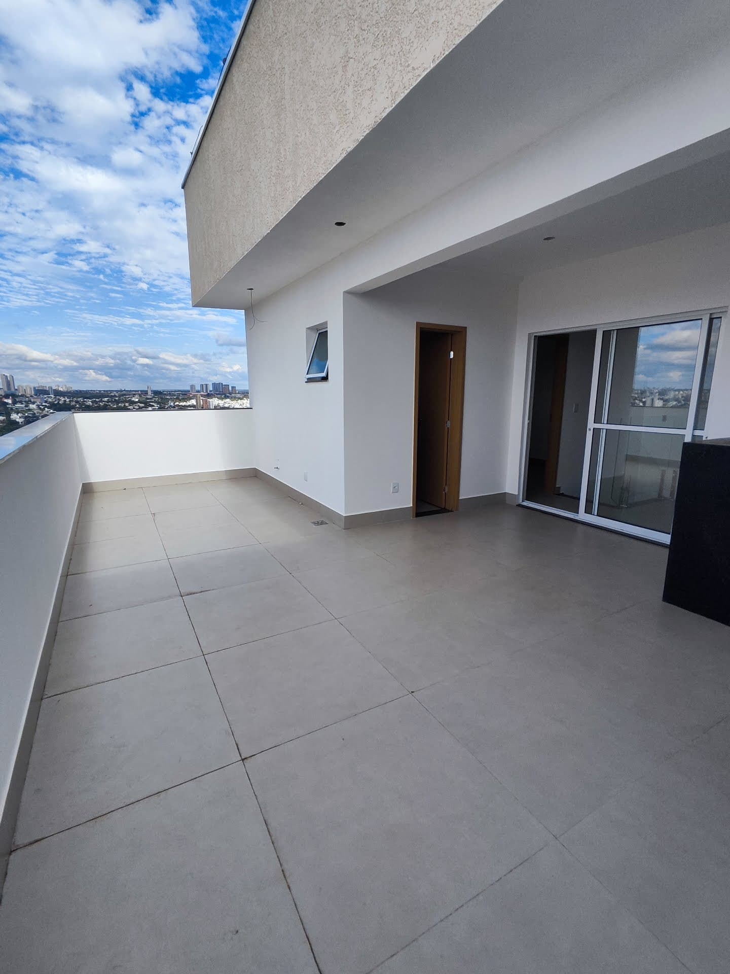 Apartamento à venda no bairro Tubalina em Uberlândia/MG