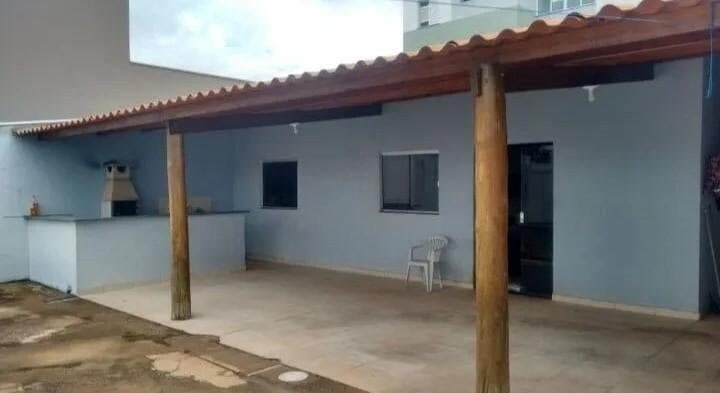 Casa à venda no bairro Bosque dos Buritis em Uberlândia/MG