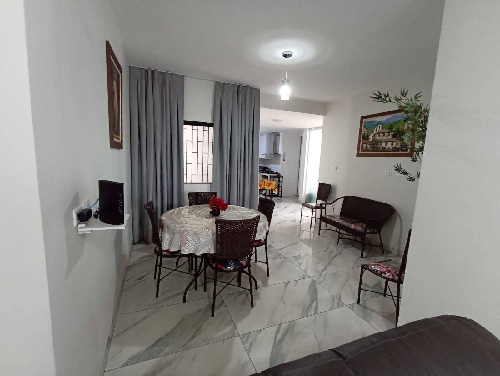 Casa à venda no bairro Nossa Senhora Aparecida em Uberlândia/MG