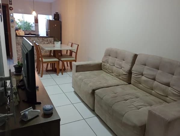 Casa à venda no bairro Jardim Canaã em Uberlândia/MG