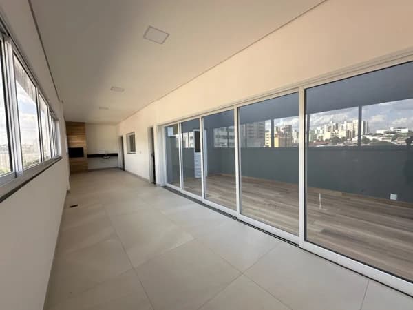 Apartamento à venda no bairro Copacabana em Uberlândia/MG