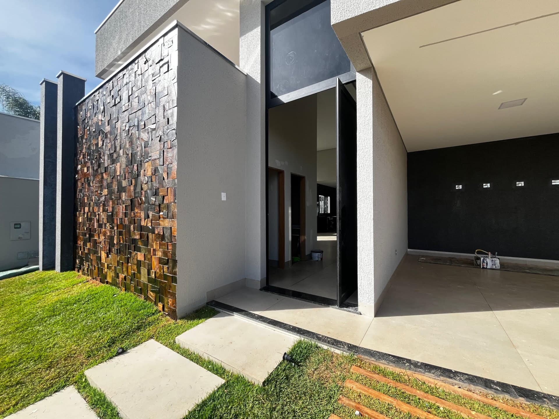 Casa à venda no bairro Laranjeiras em Uberlândia/MG
