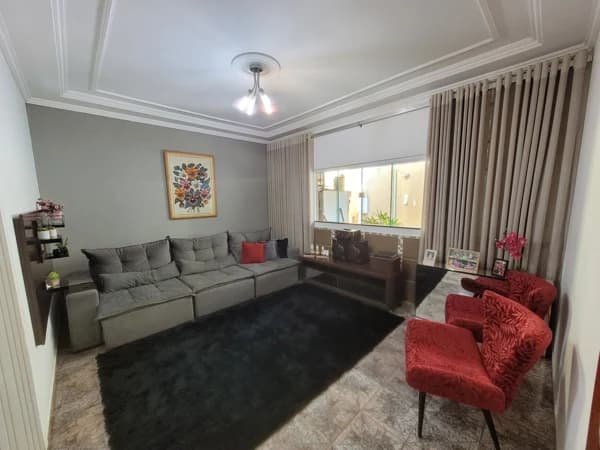 Casa à venda no bairro Cidade Jardim em Uberlândia/MG