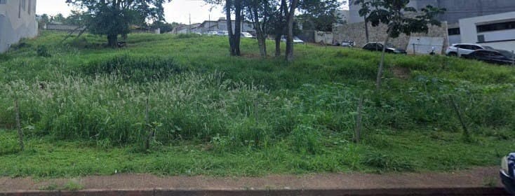 Terreno à venda no bairro Cidade Jardim em Uberlândia/MG