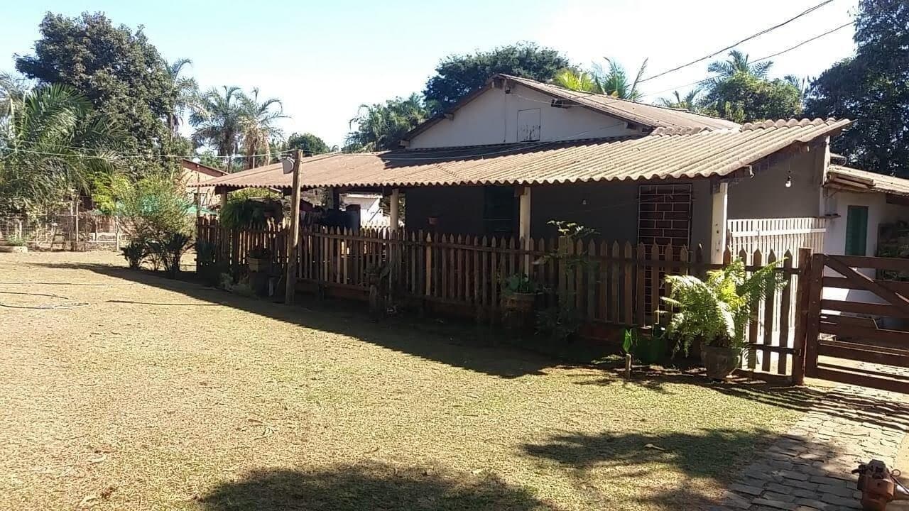 Casa à venda no bairro Zona Rural em Uberlândia/MG