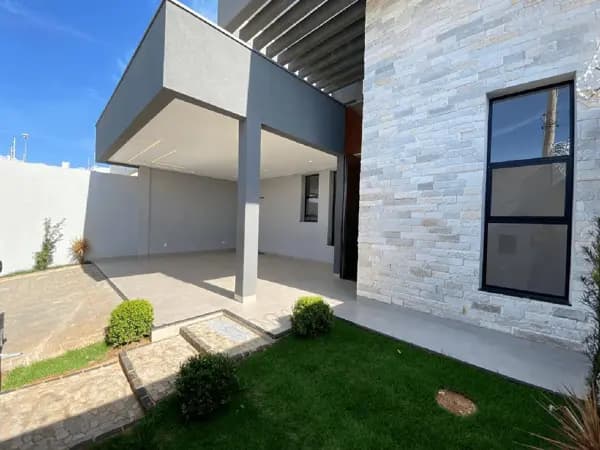 Casa à venda no bairro Quinta Alto Umuarama em Uberlândia/MG