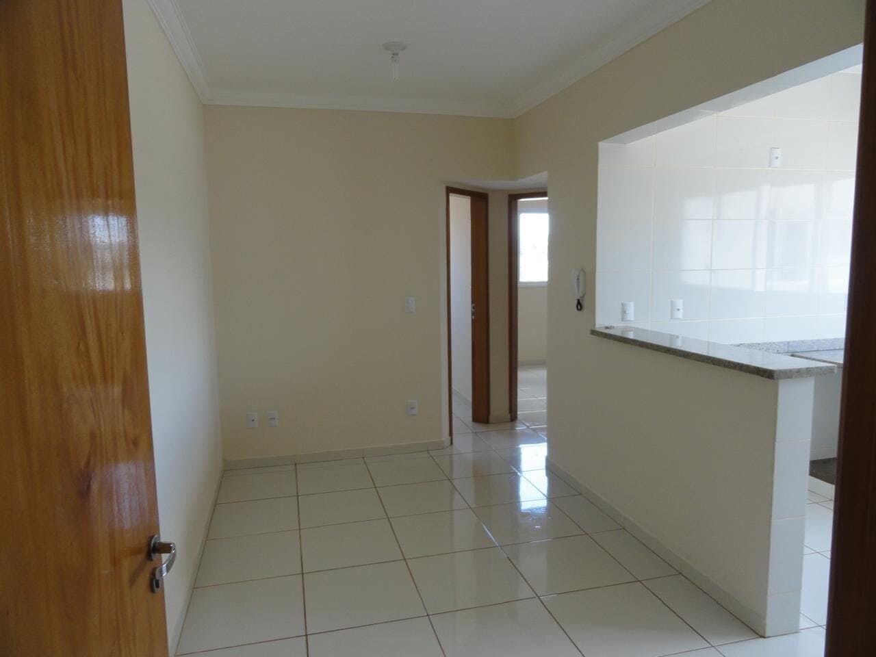 Apartamento à venda no bairro Santa Mônica em Uberlândia/MG