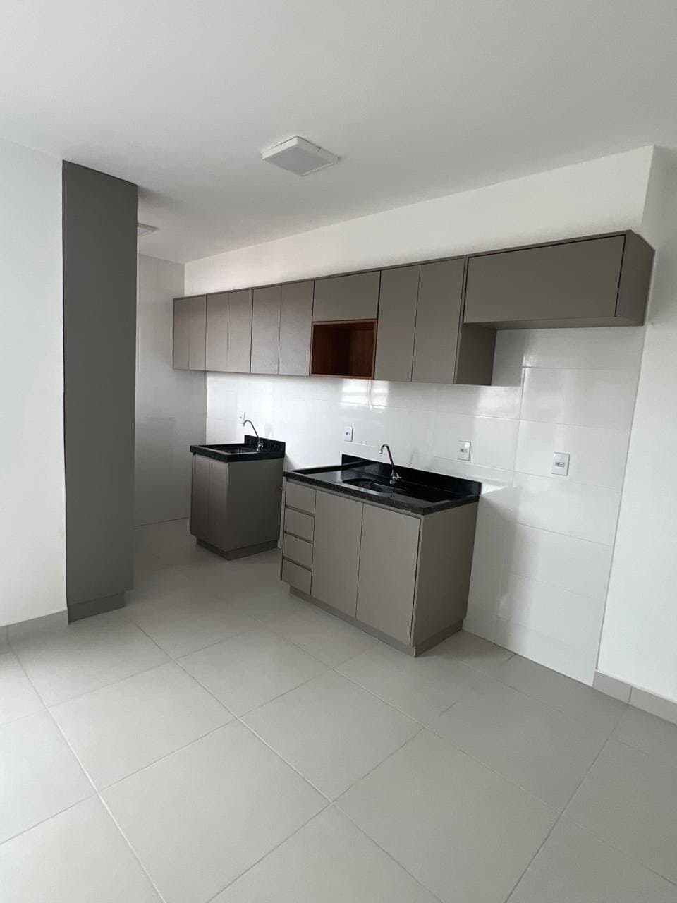 Apartamento à venda no bairro Santa Mônica em Uberlândia/MG