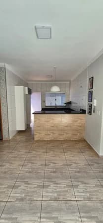 Casa à venda no bairro Jardim Patrícia em Uberlândia/MG